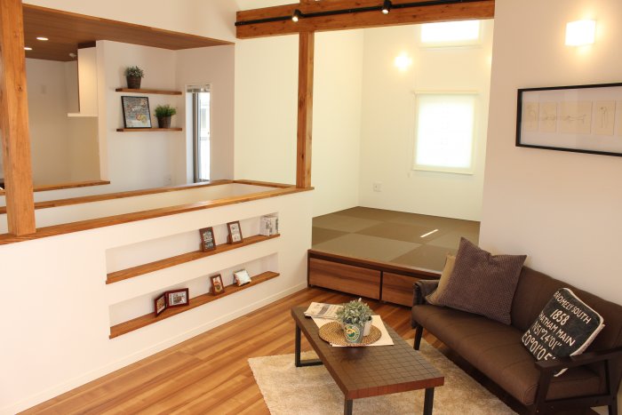 変形地・狭小地でも自分自身のこだわりを詰め込むことができます。<br />
特に今人気の和室空間は部屋としてではなく、スペースとして設けることでコンパクトな住まいでも実現できます。