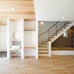 リビング階段vsホール階段｜後悔しない選び方とは？