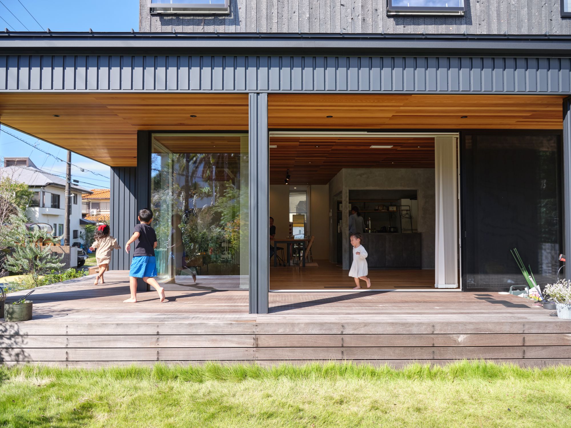 バルコニーで広がる価値ある暮らし