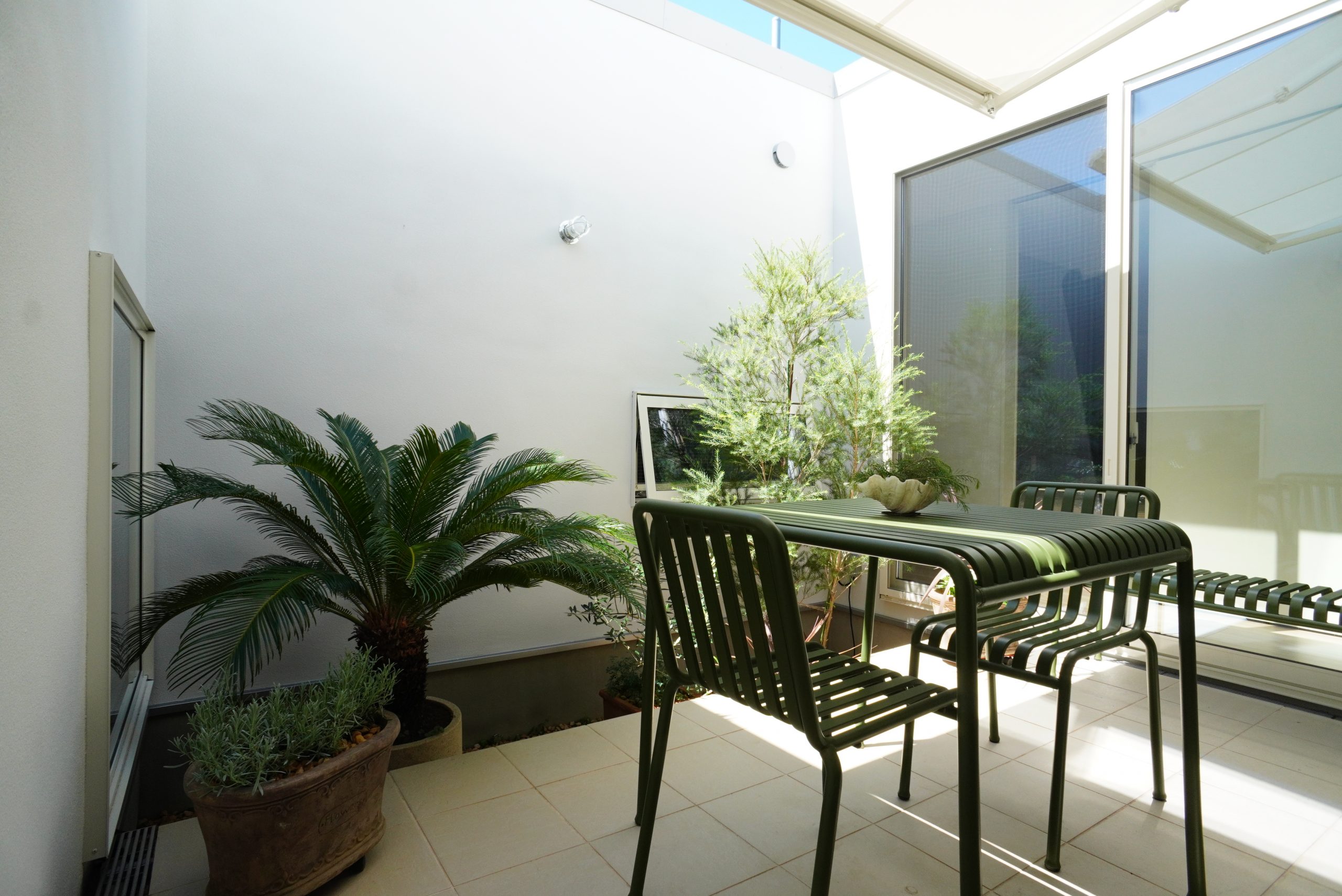 【外から見えない贅沢】中庭のある家が選ばれる理由